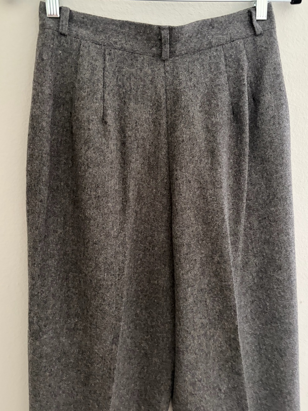 Vintage Limited Women's Size 8 Gray High Rise Wool Pleated Pants Cuffs USA - Picture 9 of 12